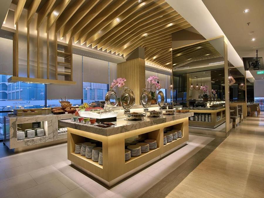 Swiss-Belinn Simatupang Jakarta Exterior photo