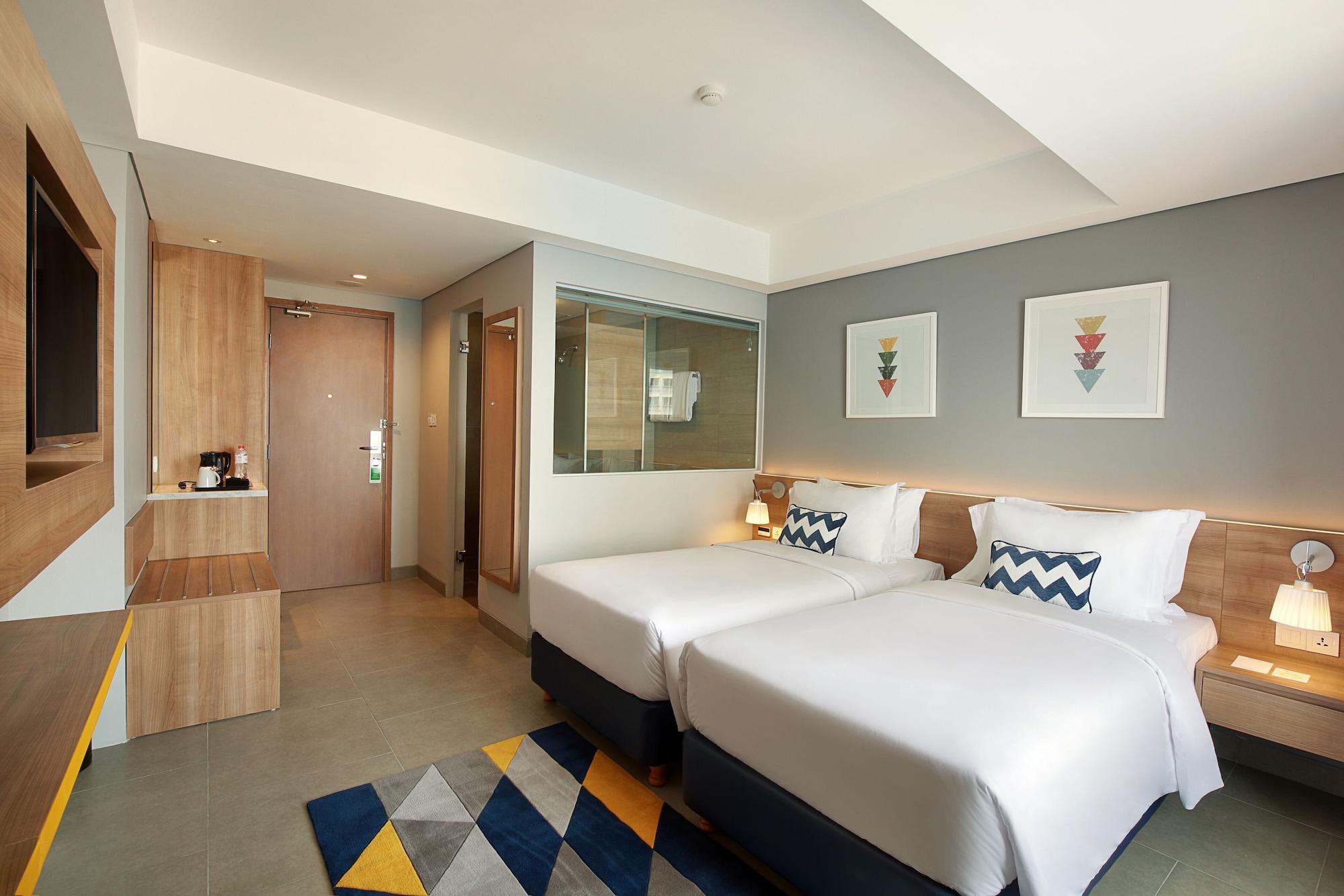 Swiss-Belinn Simatupang Jakarta Exterior photo