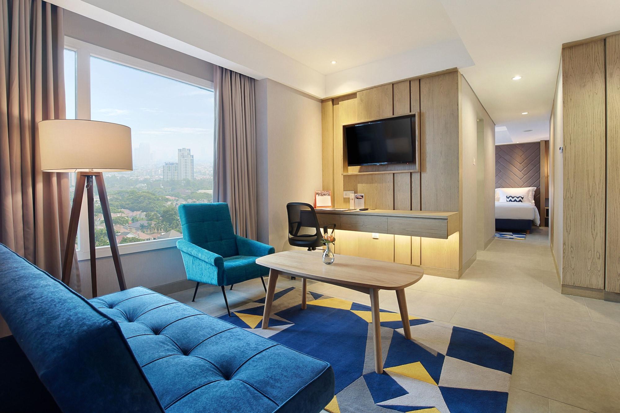 Swiss-Belinn Simatupang Jakarta Exterior photo