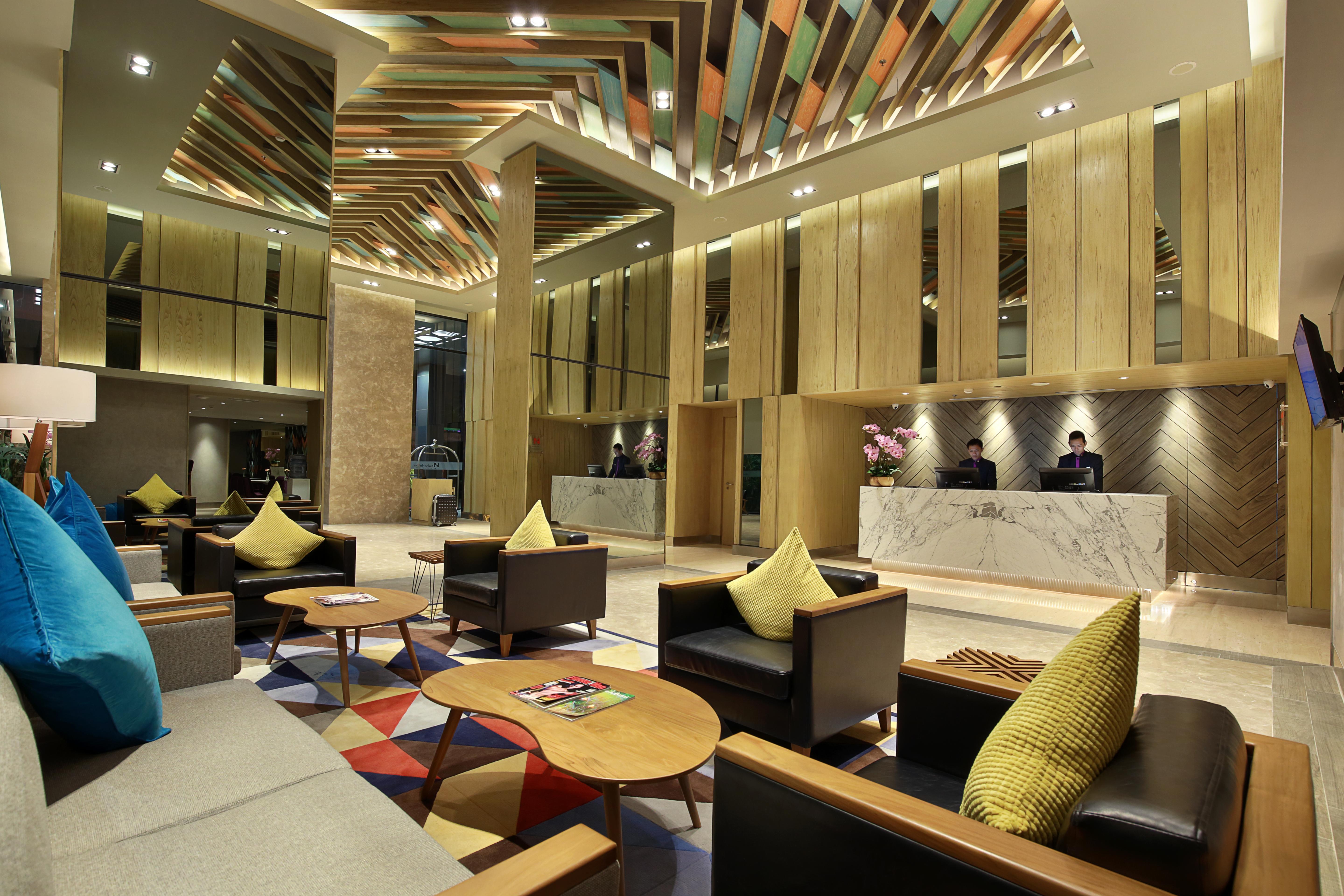 Swiss-Belinn Simatupang Jakarta Exterior photo