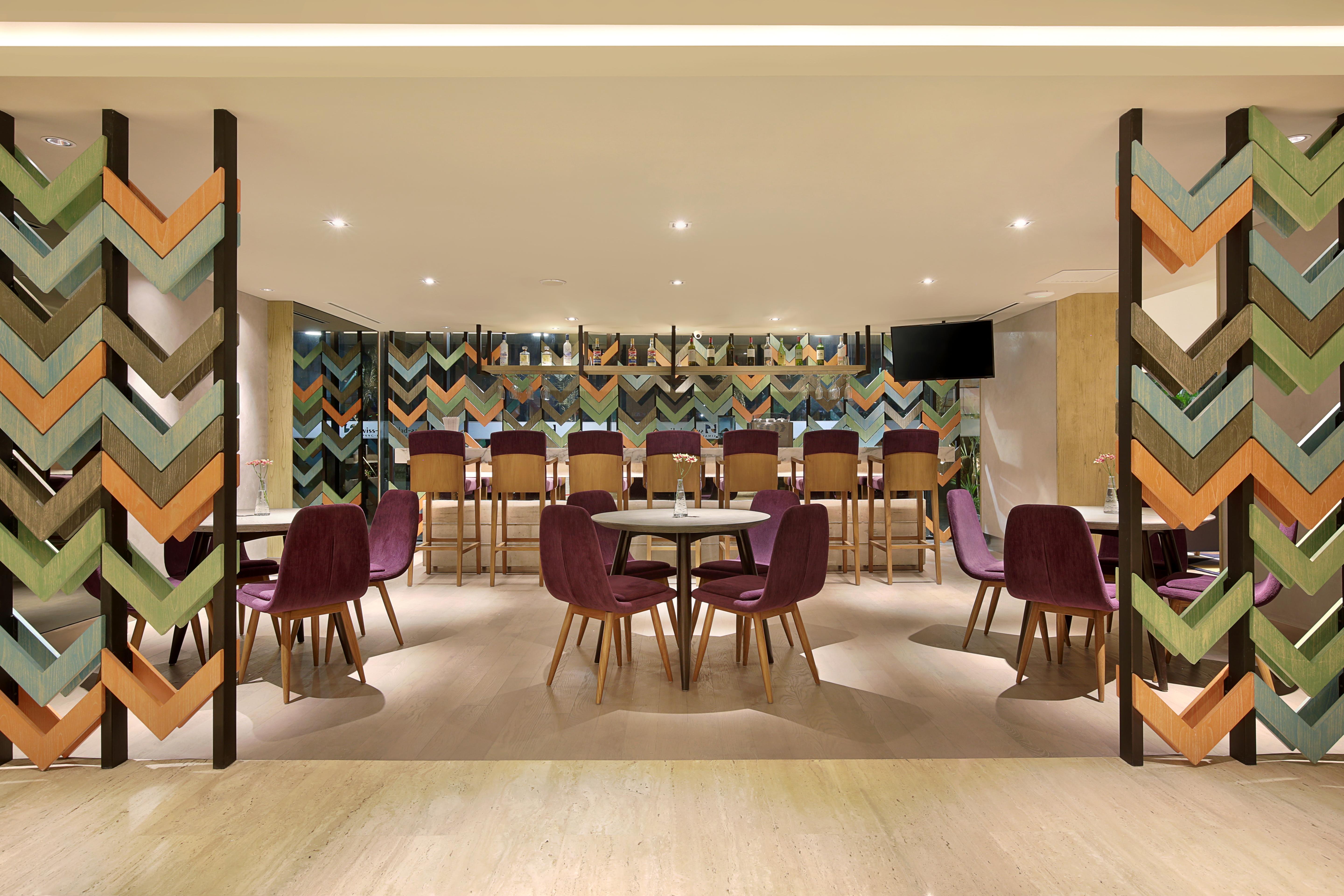 Swiss-Belinn Simatupang Jakarta Exterior photo