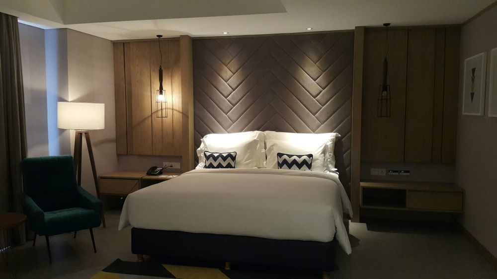Swiss-Belinn Simatupang Jakarta Exterior photo